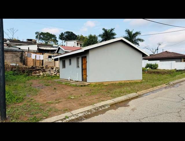 2 BEDROOM HOUSE FOR SALE IN WESTRIDGE